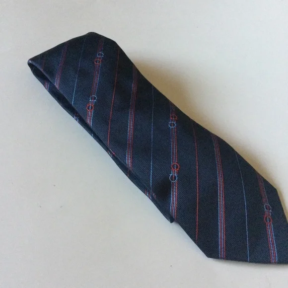 SALVATORE FERRAGAMO MENS SILK STRIPE TIE WITH LOGO NAVY BLUE NWT